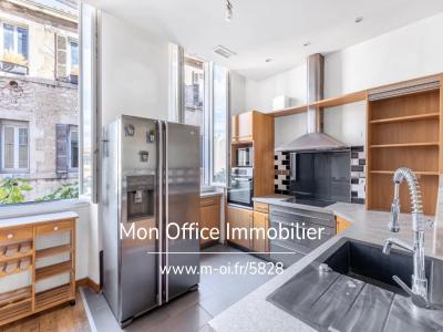 For sale Marseille-6eme-arrondissement 5 rooms 125 m2 Bouches du Rhone (13006) photo 4