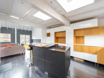 For sale Maurecourt 3 rooms 103 m2 Yvelines (78780) photo 3