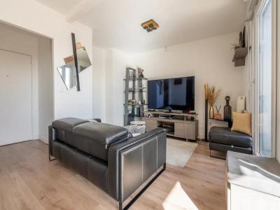 For sale Bagnolet 3 rooms 69 m2 Seine saint denis (93170) photo 3