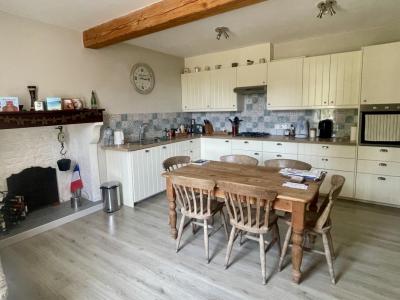 For sale Loubille 4 rooms 136 m2 Deux sevres (79110) photo 2
