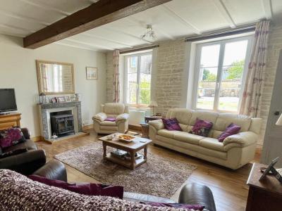 For sale Loubille 4 rooms 136 m2 Deux sevres (79110) photo 3