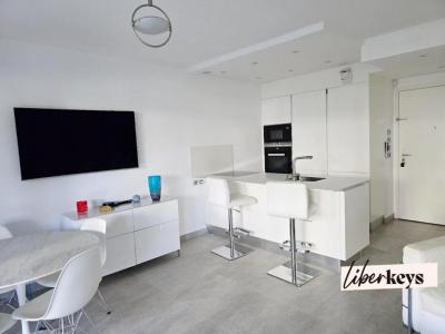 Acheter Appartement 48 m2 Saint-tropez