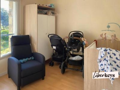 For sale Quimper 4 rooms 65 m2 Finistere (29000) photo 3