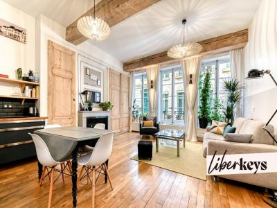 For sale Lyon-1er-arrondissement 3 rooms 61 m2 Rhone (69001) photo 1