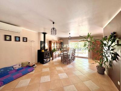 For sale Bagnols-en-foret 5 rooms 113 m2 Var (83600) photo 1
