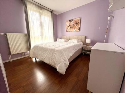 For rent Bussy-saint-georges 2 rooms 43 m2 Seine et marne (77600) photo 3