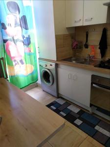 For rent Marseille-3eme-arrondissement 2 rooms 33 m2 Bouches du Rhone (13003) photo 2