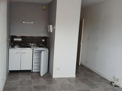 For rent Bordeaux 1 room 23 m2 Gironde (33000) photo 1