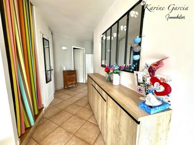 For sale Six-fours-les-plages 5 rooms 119 m2 Var (83140) photo 2