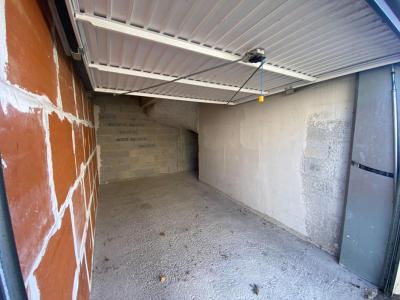 For rent Miramas 1 room 11 m2 Bouches du Rhone (13140) photo 2