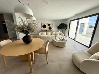For sale Sauvian SARIGNAN 4 rooms 133 m2 Herault (34410) photo 3