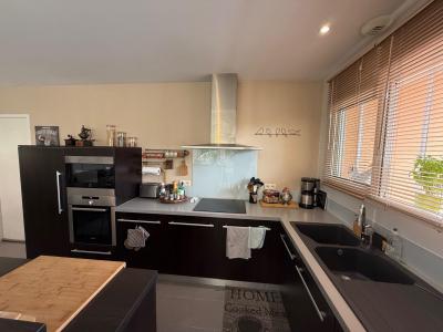 For sale Pibrac 4 rooms 101 m2 Haute garonne (31820) photo 3