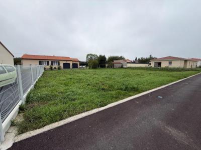 For sale Lezoux 613 m2 Puy de dome (63190) photo 0
