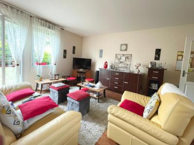 For sale Montfort-sur-meu 3 rooms 69 m2 Ille et vilaine (35160) photo 2