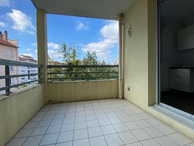 For sale Villeurbanne 3 rooms 72 m2 Rhone (69100) photo 0
