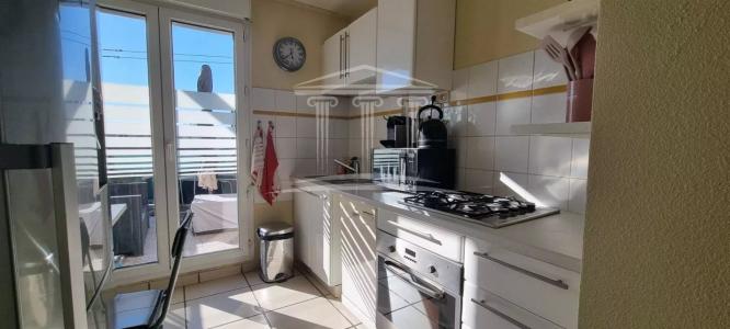 For sale 3 rooms 61 m2 Vaucluse (84700) photo 3