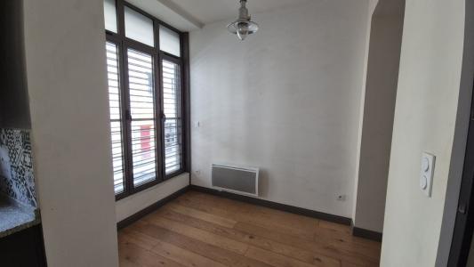 For sale 1 room 39 m2 Herault (34200) photo 3