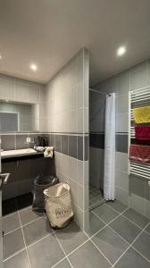 For sale 5 rooms 122 m2 Puy de dome (63250) photo 3