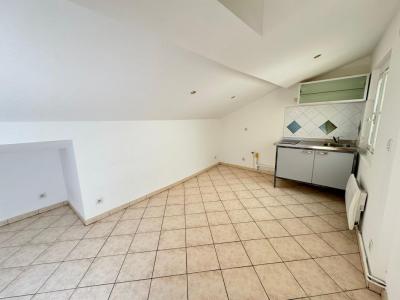 For rent Marseille-1er-arrondissement 1 room 14 m2 Bouches du Rhone (13001) photo 2