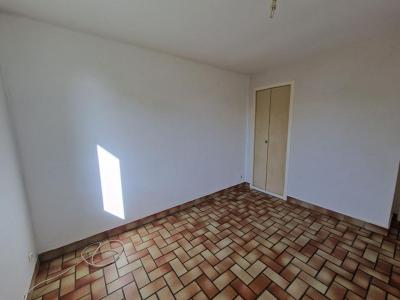 For sale Ernee 4 rooms 79 m2 Mayenne (53500) photo 1