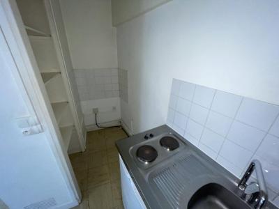 For rent Nantes 1 room 19 m2 Loire atlantique (44000) photo 3