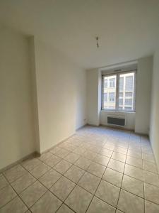 For rent Saint-etienne 2 rooms 43 m2 Loire (42000) photo 2