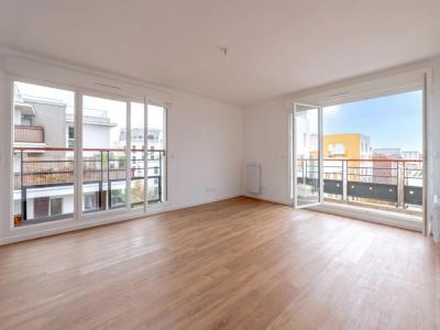 For sale Saint-denis 4 rooms 79 m2 Seine saint denis (93200) photo 1