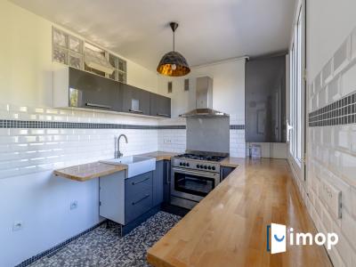 For sale Bagneux 3 rooms 68 m2 Hauts de Seine (92220) photo 2