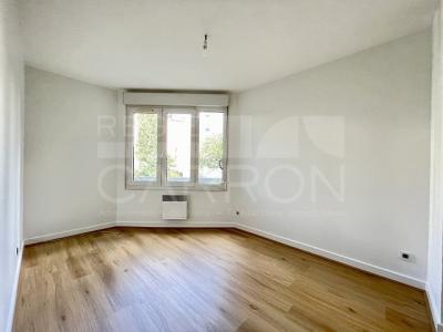 For rent Lyon-8eme-arrondissement 2 rooms Rhone (69008) photo 2