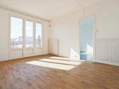 For sale Meru 3 rooms 49 m2 Oise (60110) photo 0