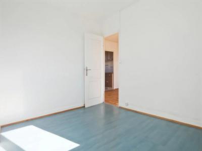 For sale Meru 3 rooms 49 m2 Oise (60110) photo 2