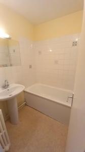 For rent Autun 3 rooms 58 m2 Saone et loire (71400) photo 3