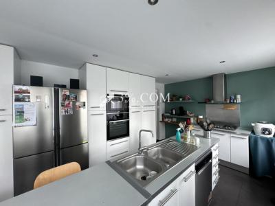 For sale Valenciennes 9 rooms 172 m2 Nord (59300) photo 2