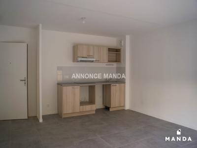 For rent Bordeaux 3 rooms 65 m2 Gironde (33100) photo 0
