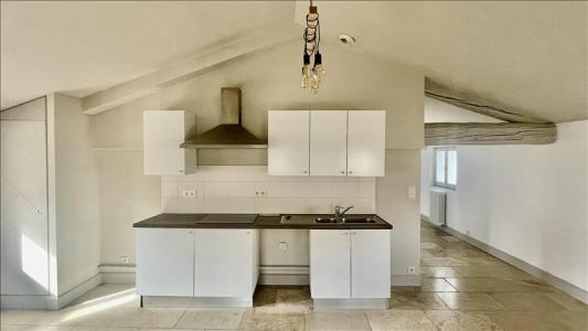 For rent Carpentras 4 rooms 88 m2 Vaucluse (84200) photo 2