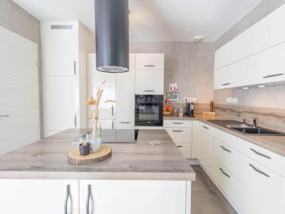 For sale Bilwisheim 4 rooms 94 m2 Bas rhin (67170) photo 2
