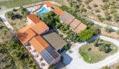 For sale House Cases-de-pene  429 m2 24 pieces