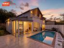 For sale House Saint-pierre  92 m2 5 pieces