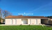 For sale House Pugnac  117 m2 5 pieces