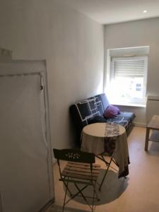 For sale Paris-11eme-arrondissement 1 room 18 m2 Paris (75011) photo 1