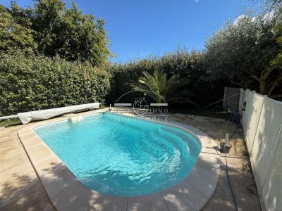 For sale Saint-martin-de-crau 4 rooms 110 m2 Bouches du Rhone (13310) photo 2