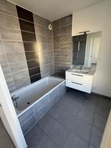 Louer Appartement Venissieux 730 euros