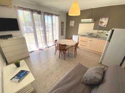 For sale RIVE DROITE 1 room 29 m2 Gard (30240) photo 1