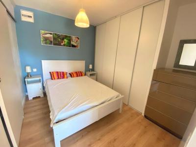 For sale RIVE DROITE 1 room 29 m2 Gard (30240) photo 2