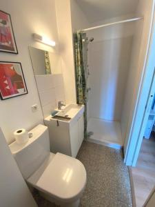 For sale RIVE DROITE 1 room 29 m2 Gard (30240) photo 4