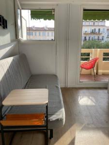 Louer Appartement 14 m2 Marseille-10eme-arrondissement