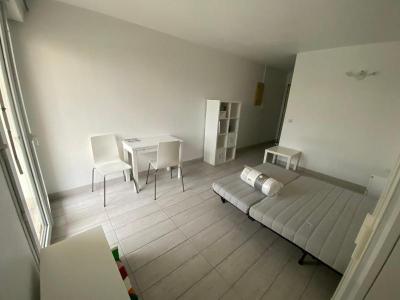 Louer Appartement 22 m2 Nimes
