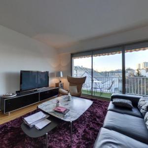 For rent Nantes 8 rooms 218 m2 Loire atlantique (44000) photo 0