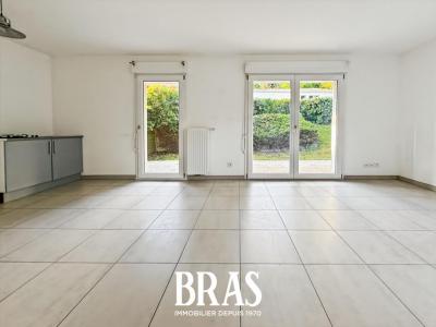 For sale Bouguenais 4 rooms 70 m2 Loire atlantique (44340) photo 2