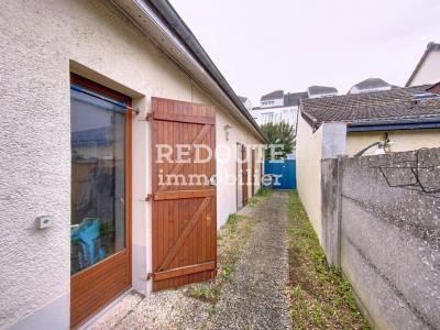 For sale Reims 1 room 50 m2 Marne (51100) photo 1